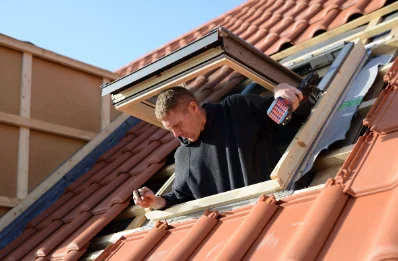 Pose de fenêtres de toit Velux à Larmor-Baden